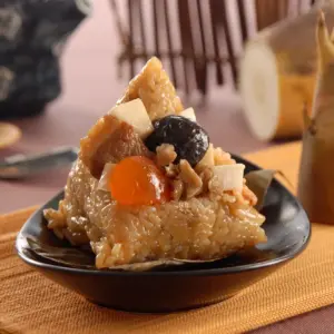 竹南懷舊肉粽-鮮嫩竹筍粽3粒裝